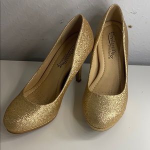 Gold sparkly prom shoes